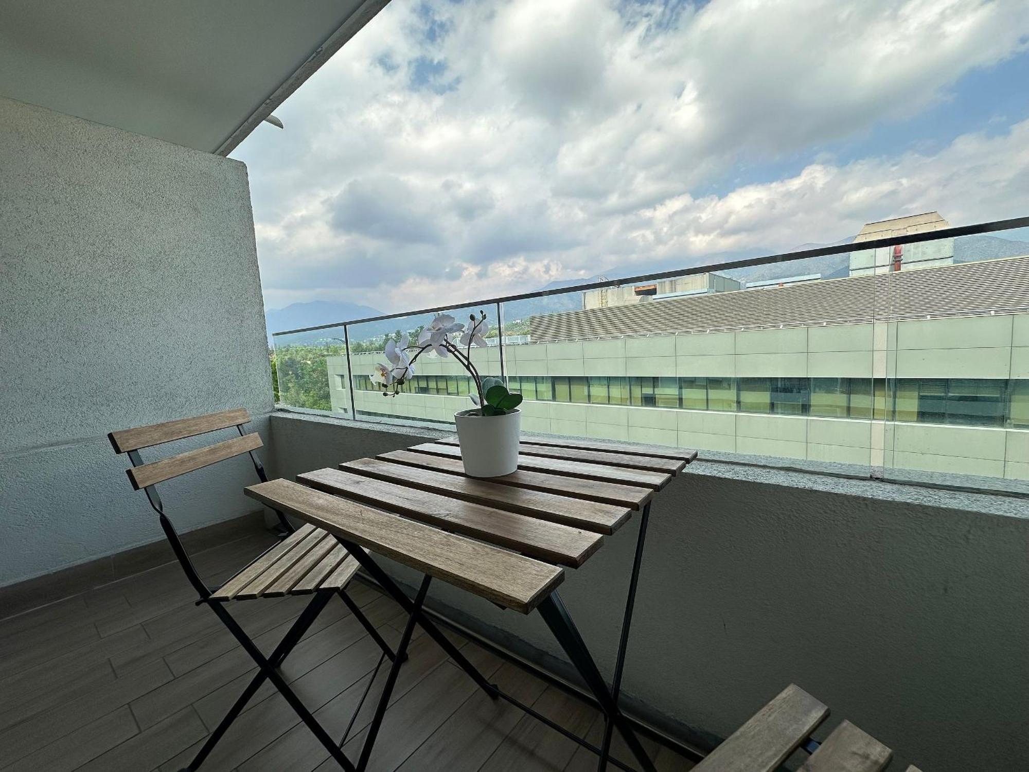 Atractivo Depto En Condes Apartamento